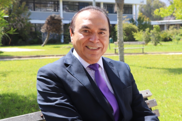 Dr. Nibaldo Avilés Pizarro