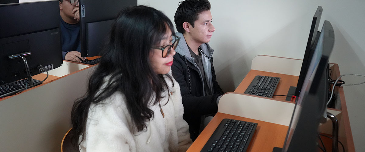 Facultad de Ciencias Sociales, Empresariales y Jurídicas renueva sala de computación 