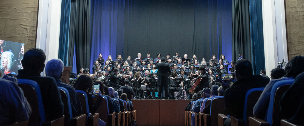 Concierto sinfónico-coral reunió a gran audiencia en homenaje a Gabriela Mistral y los 80 años de su Premio Nobel