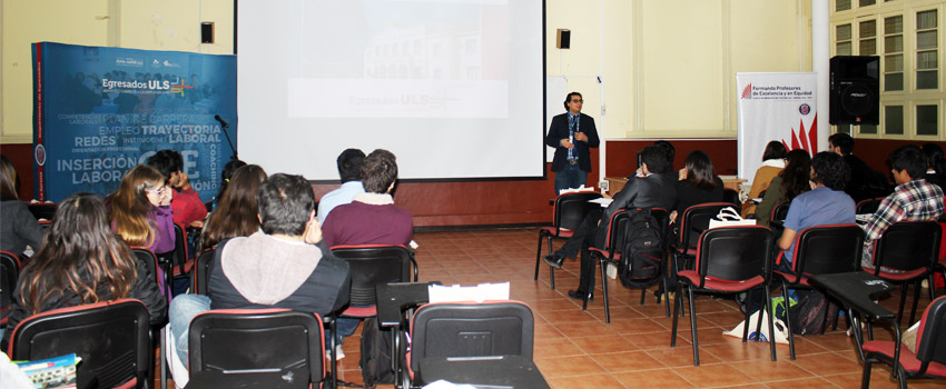 charla egresados