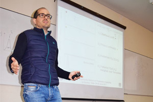 Escuela de Astronomía "Photoz 2017": Desentrañando las distancias en nuestro Universo a gran escala