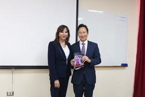 charla corea2
