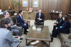 embajador corea3