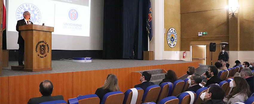 Facultad de Ingeniería celebró su 41° aniversario 