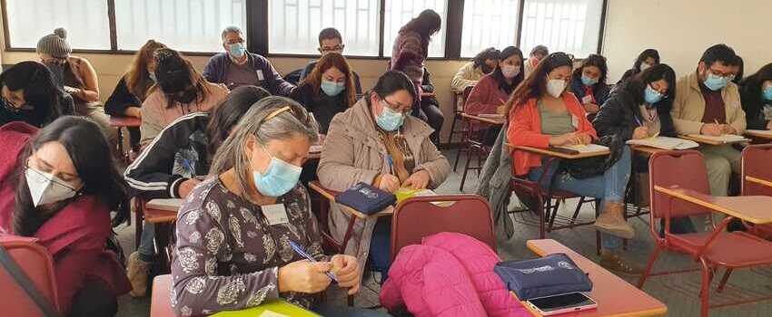 Profesional de la Universidad de Barcelona imparte taller sobre aulas inclusivas a docentes ICEC ULS 