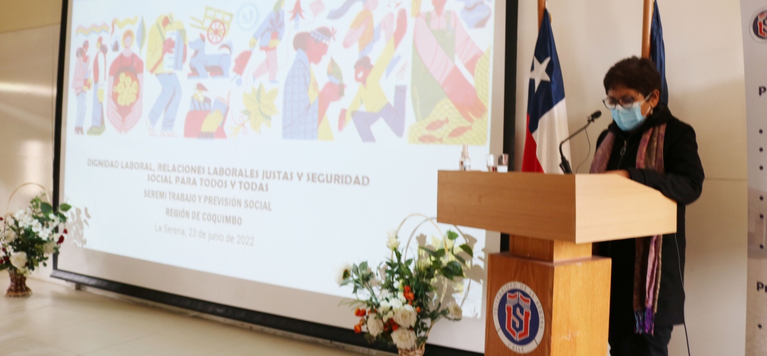 Cátedra de Políticas Públicas y Desarrollo Sostenible de la FACSEJ reflexionó sobre las relaciones laborales y seguridad social