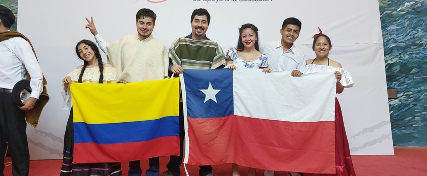 estudiante ULS en congreso OMA