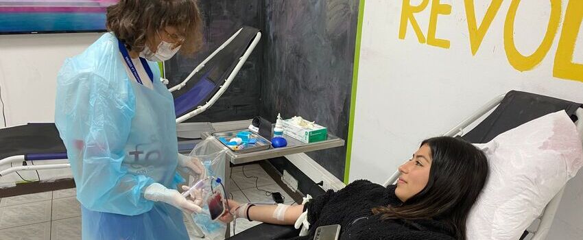 Estudiantes ULS participan de donación de sangre en el inicio de la “Semana Papayo” 