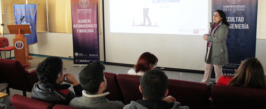Estudiantes fueron orientados sobre movilidad estudiantil 