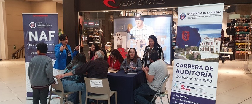 Estudiantes de Auditoría orientaron a contribuyentes de la Región de Coquimbo en Operación Renta AT2023 