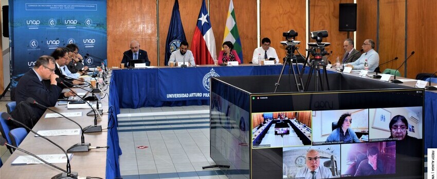 En Sesión Plenaria Universidades Regionales Solicitan a Ministra Etcheverry Descentralizar el Desarrollo de la Ciencia 