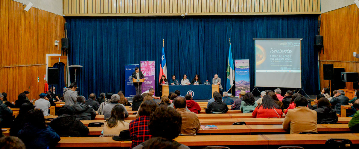 Dirigentes de comunidades rurales participan en el Seminario “Código de Aguas y una Ruralidad Dañada: El Devenir de lo Campesino” 