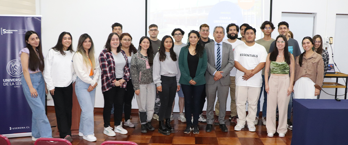 DAAD Chile realiza charla en ULS sobre becas de pre y postgrado para estudiar en Alemania 