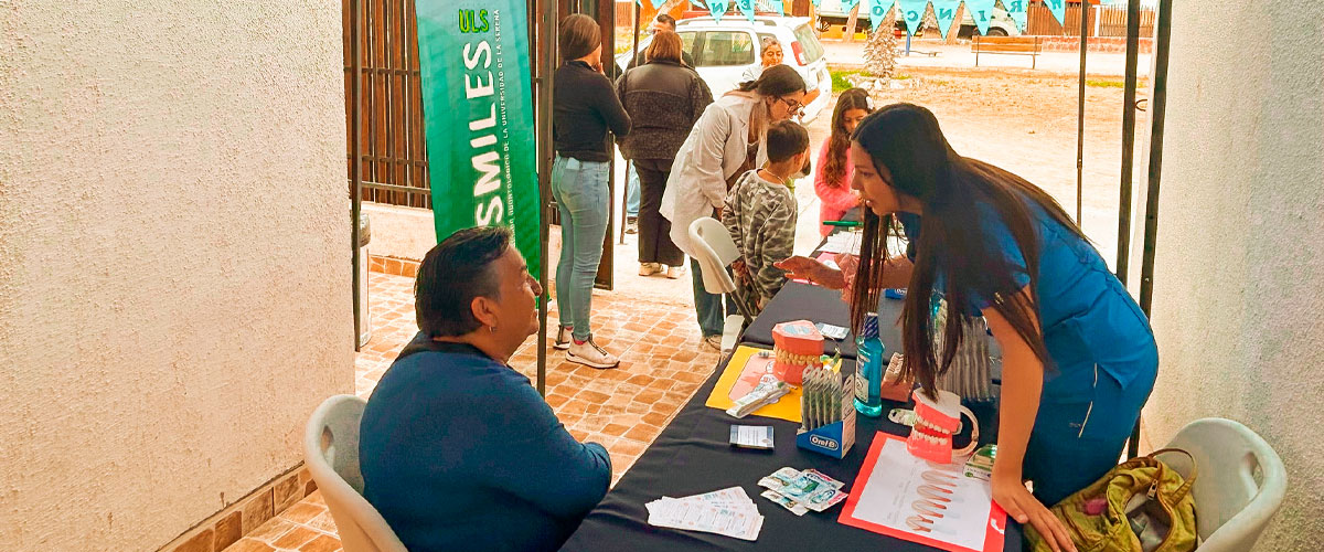 Dentistry students carry out oral health intervention in Tongoy