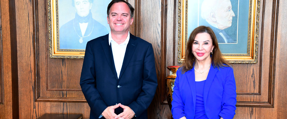Senador Matías Walker se reúne con Rectora ULS y entrega respaldo a la implementación de la carrera de Medicina