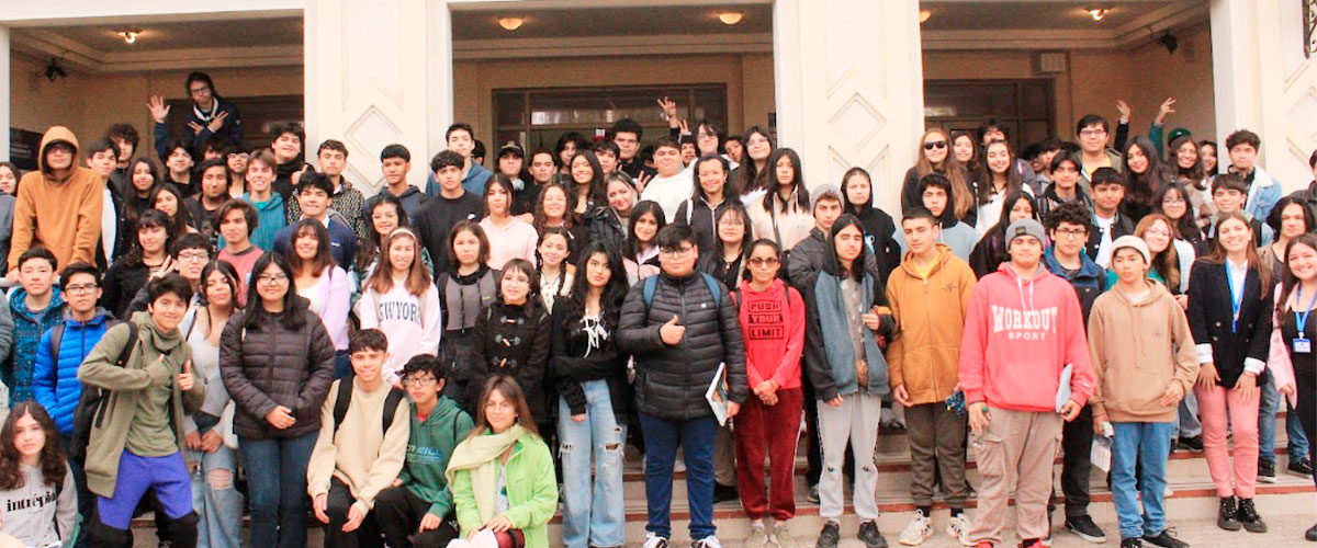 Imagen del grupo de estudiantes participantes