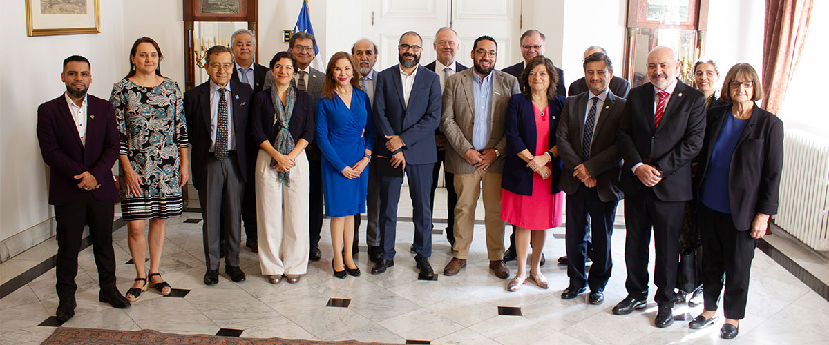 Mineduc y universidades estatales reafirman compromiso por el fortalecimiento de la educación pública