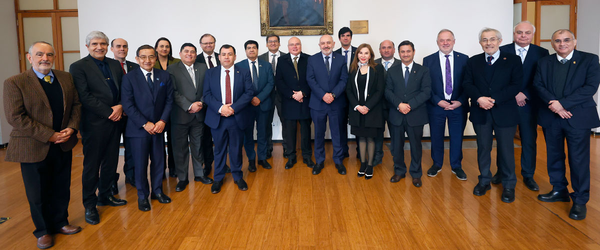 Agrupación de Universidades Regionales eligió a nuevo presidente