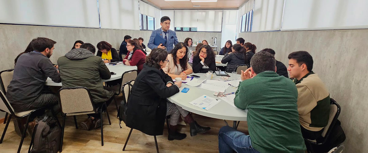 USerena realiza segunda mesa triestamental sobre la política inclusiva institucional