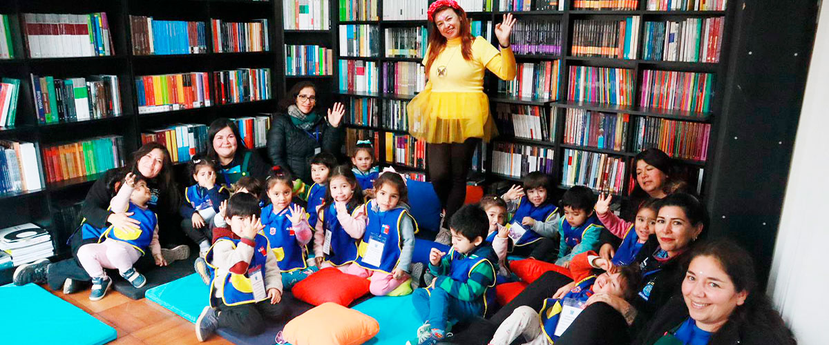 Jardín y Sala Cuna Los Papayitos asistió a jornada de cuenta cuentos en Casa Editorial de la USerena