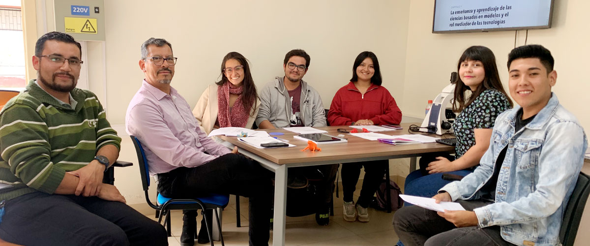 Enseñanza de las ciencias con tecnologías digitales: cinco estudiantes de Pedagogía de la USerena ya realizaron su primera publicación científica 