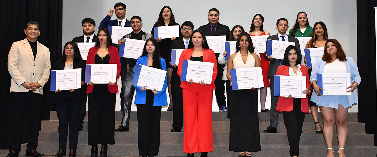Facultad de Ciencias Sociales, Empresariales y Jurídicas tituló a 232 nuevos/as profesionales