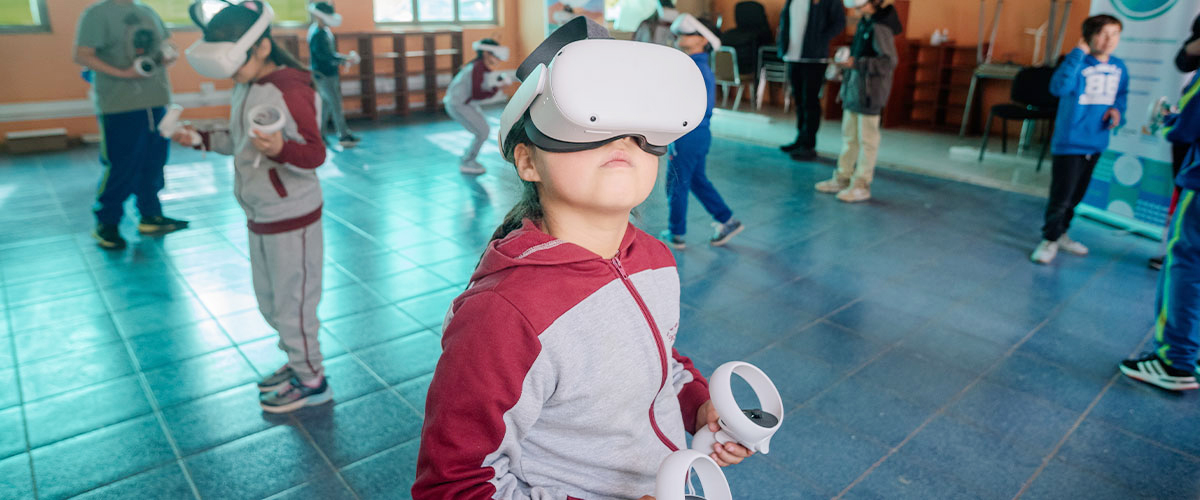 Más de 100 escolares y docentes de Combarbalá participaron en jornada educativa sobre Cultura, Ciencia y Medio Ambiente impulsada por la USerena