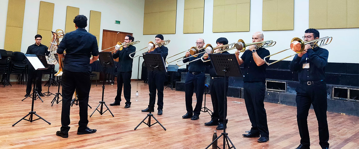 Invitados internacionales, clases magistrales y conciertos abiertos a público marcan la octava versión del Festival Tourbon en el Departamento de Música