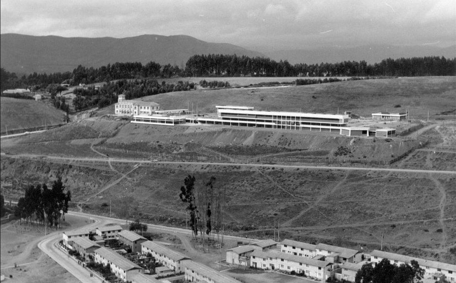 decorative image old photo of the andres bello campus